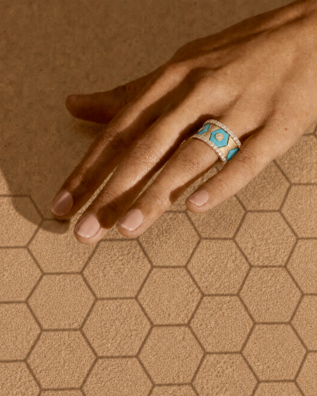 The Unique Gallery Dubai Art Jewellery Paraiba Investment